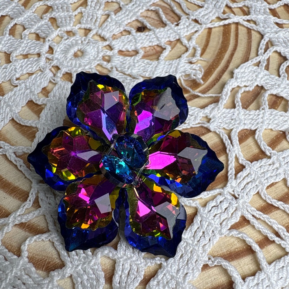 Modern Blue Flower Brooch Pin Retro Iridescent Crystal Glass